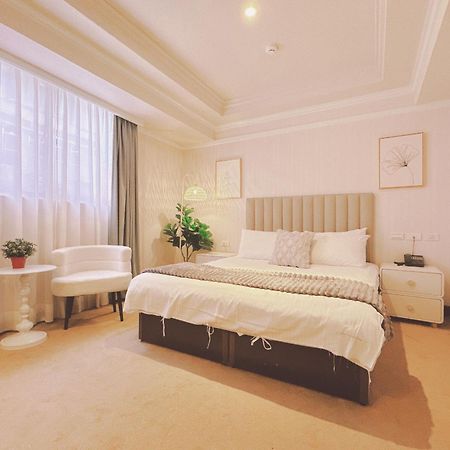 Meworld Hotel - Sanchong Taipei Eksteriør bilde