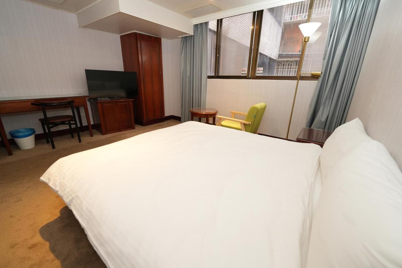 Meworld Hotel - Sanchong Taipei Eksteriør bilde