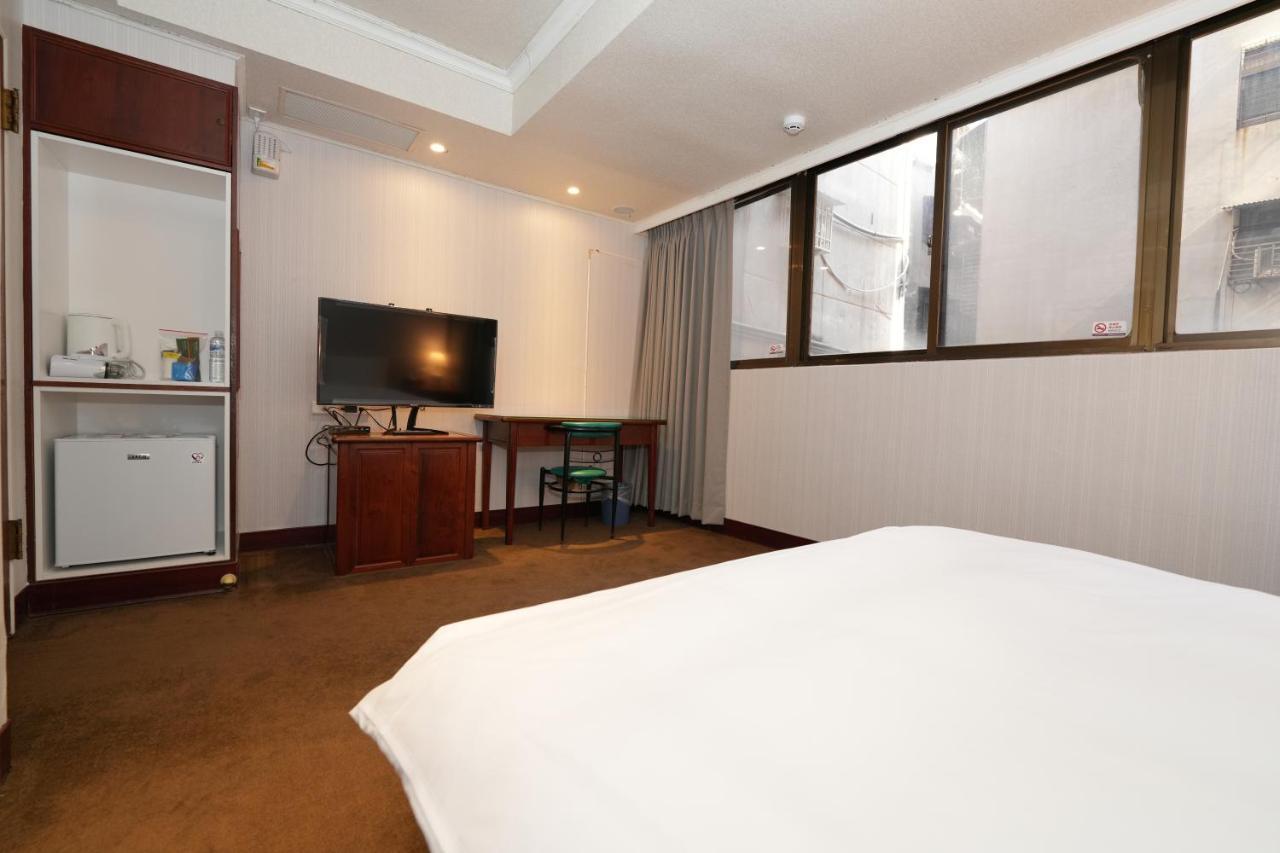 Meworld Hotel - Sanchong Taipei Eksteriør bilde