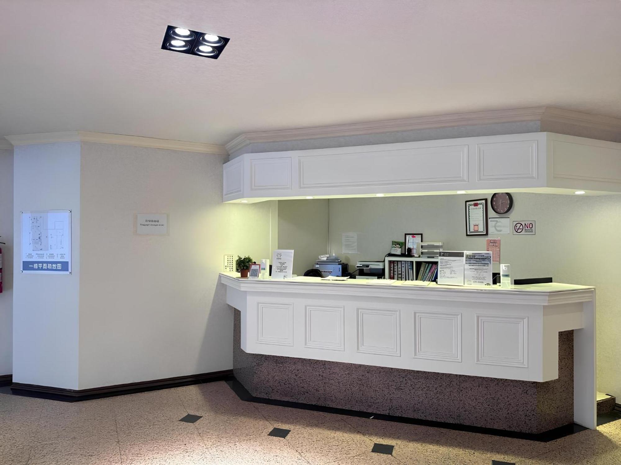 Meworld Hotel - Sanchong Taipei Eksteriør bilde